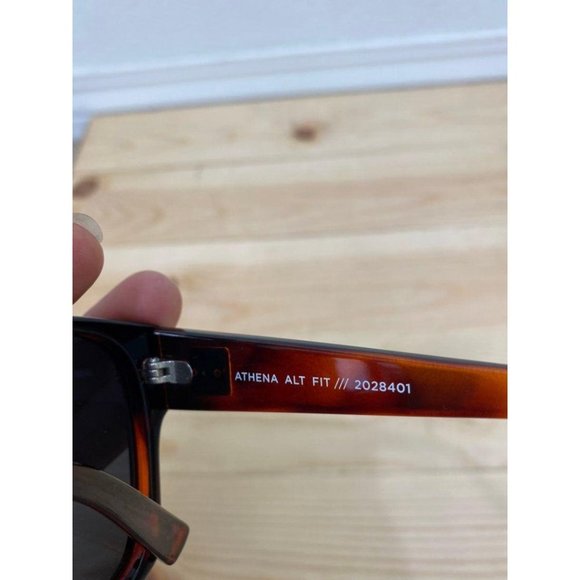 LE SPECS Polarized Athena Sunglasses - Picture 8 of 10